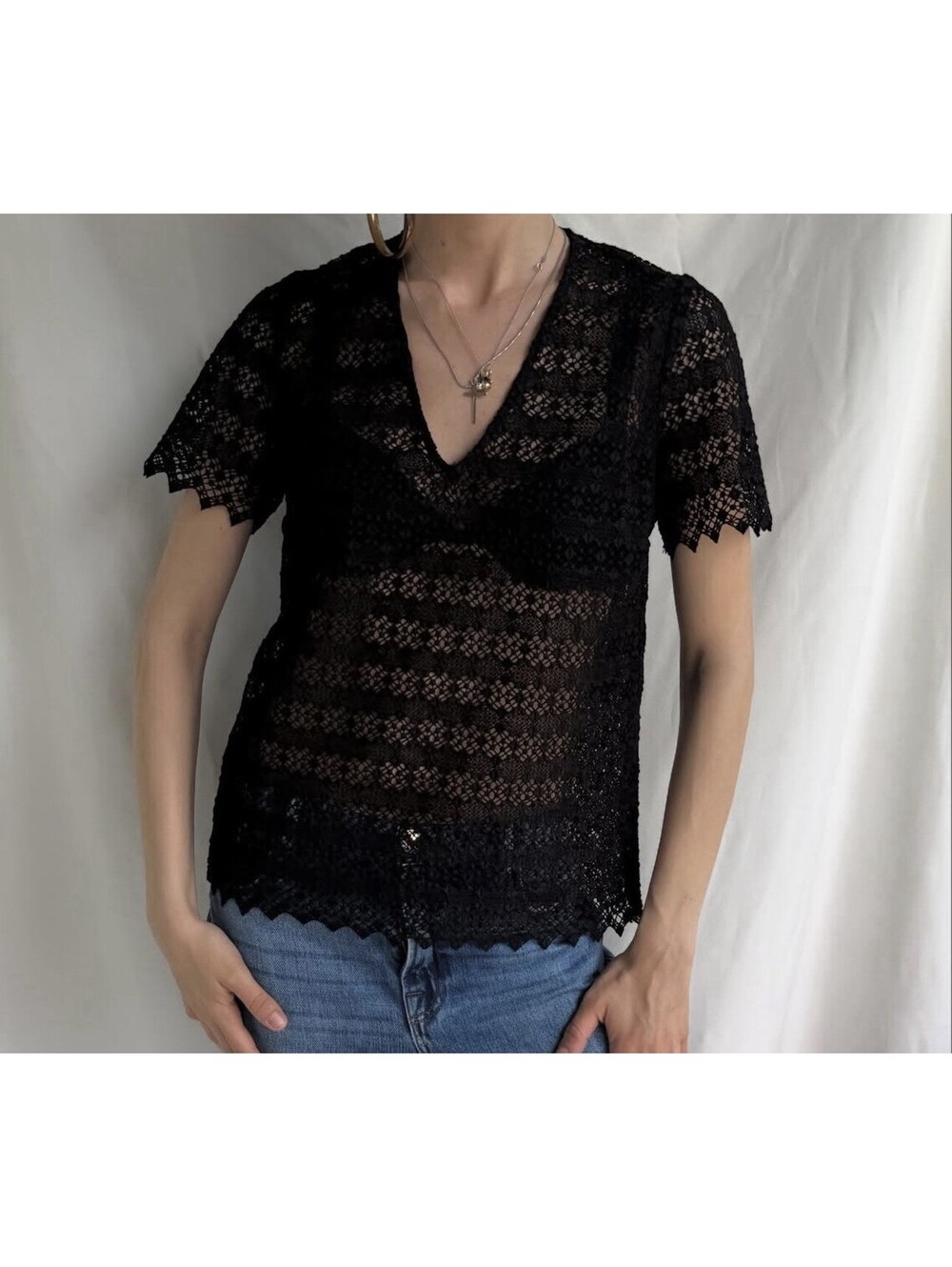 Sandro Paris Women’s Black Lace Top Size 1 Quiet Luxury V Neck EXCELLENT COND